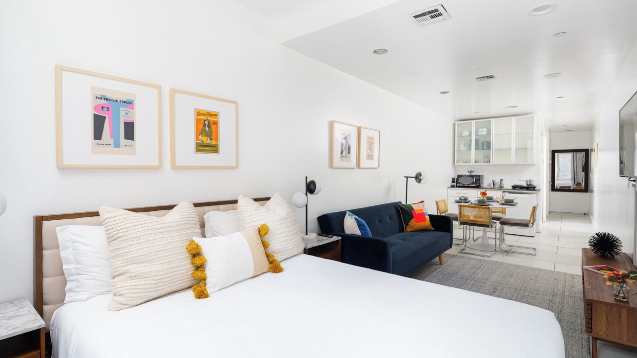 Photo of Bedroom in Turtle Bay