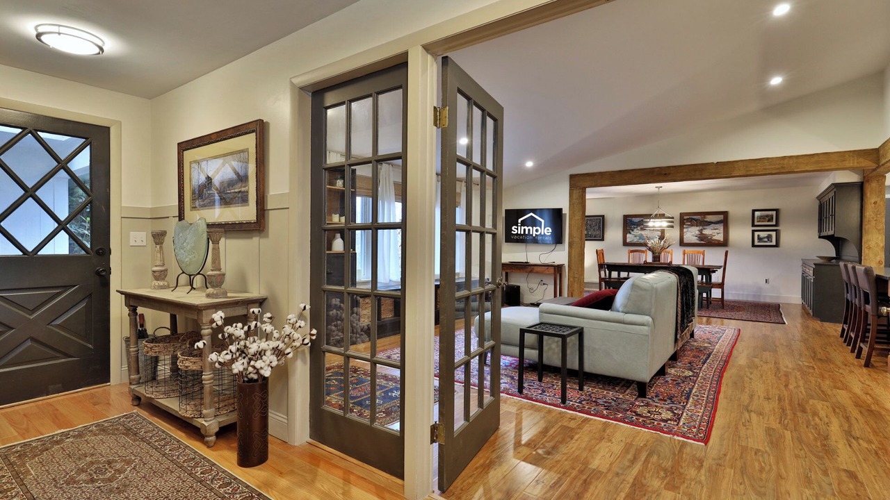 Photo of Livingroom in East Haven  Rutland County