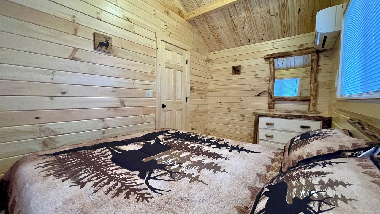 Photo of Bedroom in Jones Creek