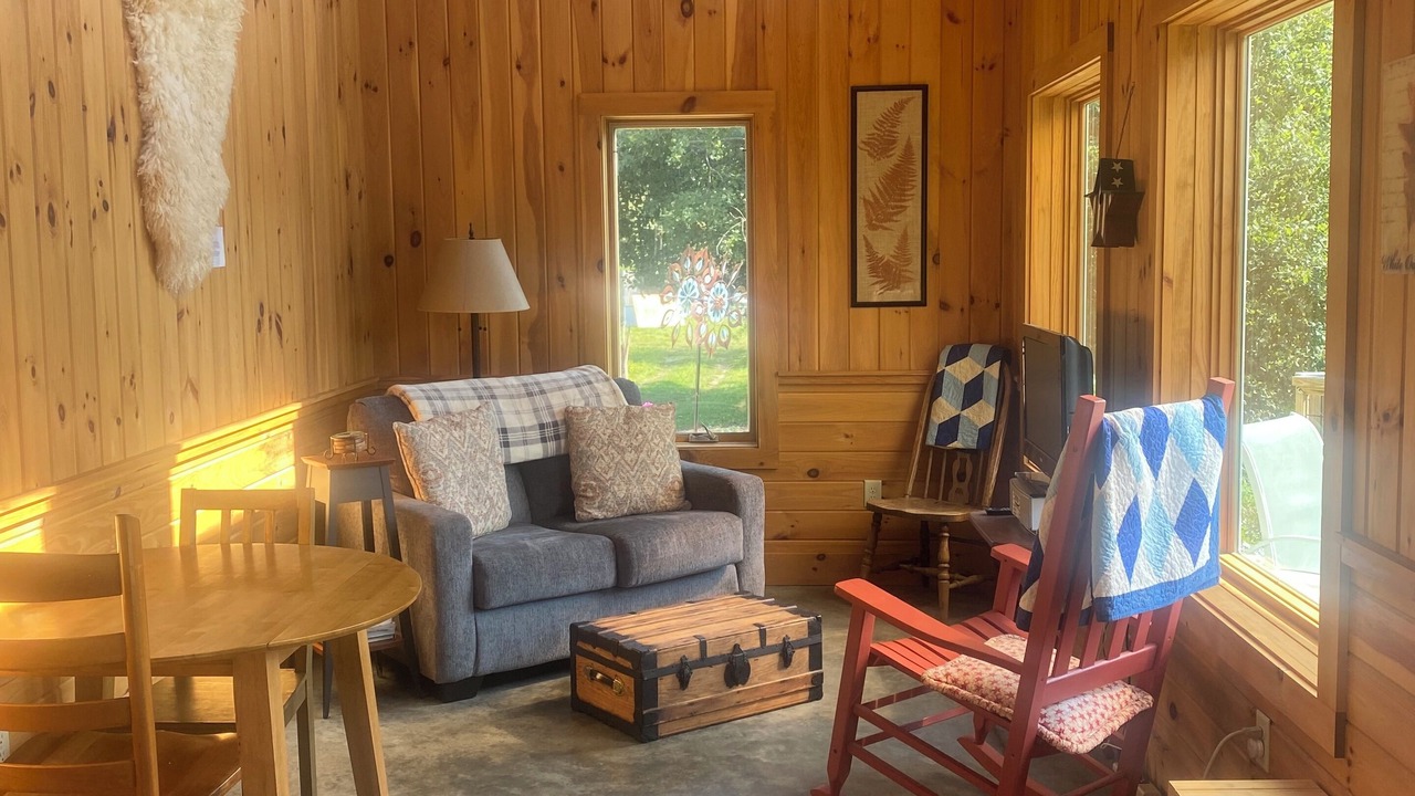 Photo of Livingroom in Northfield