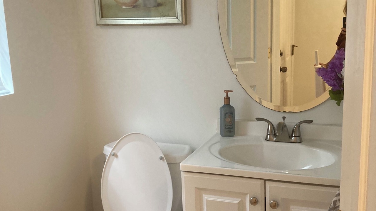 Photo of Bathroom in Berkeley Heights