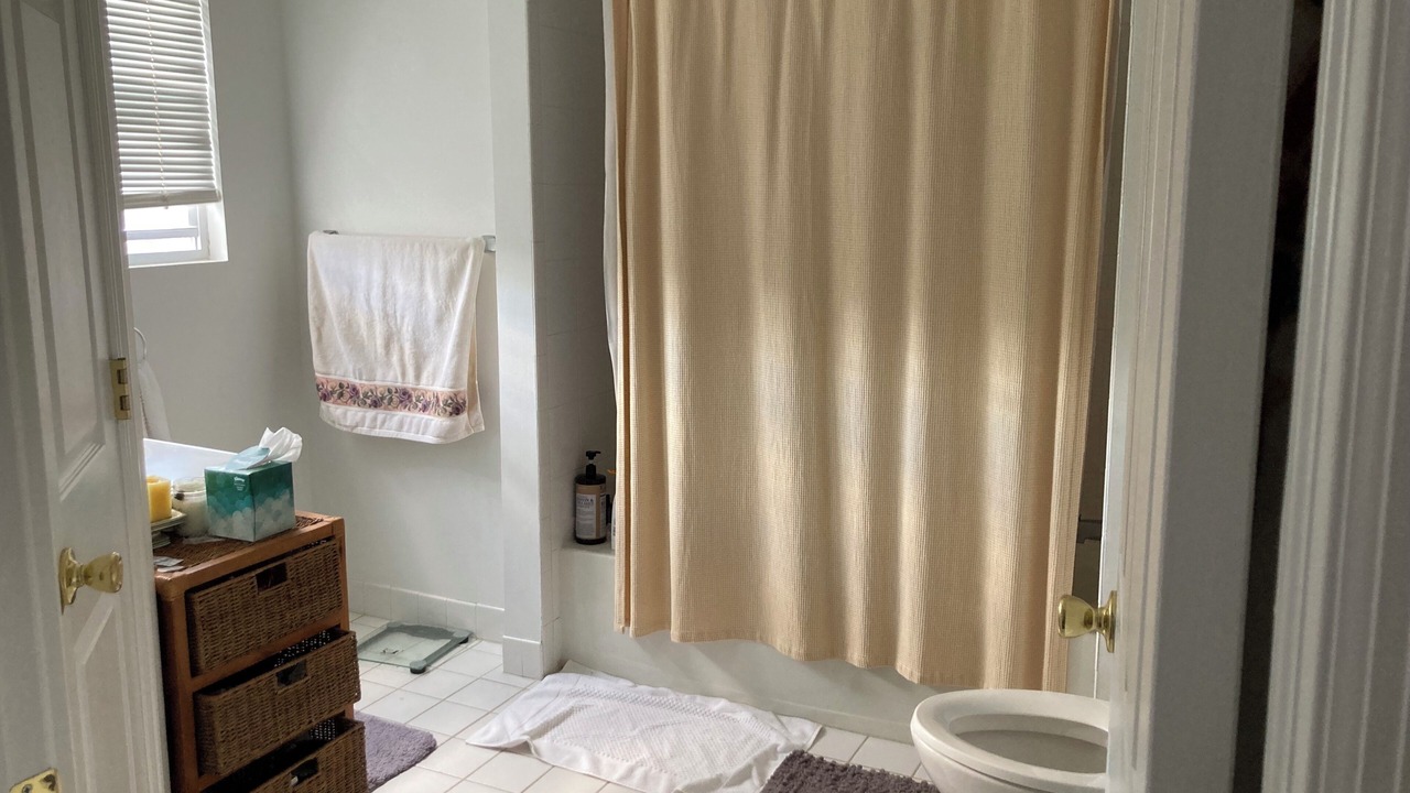 Photo of Bathroom in Berkeley Heights