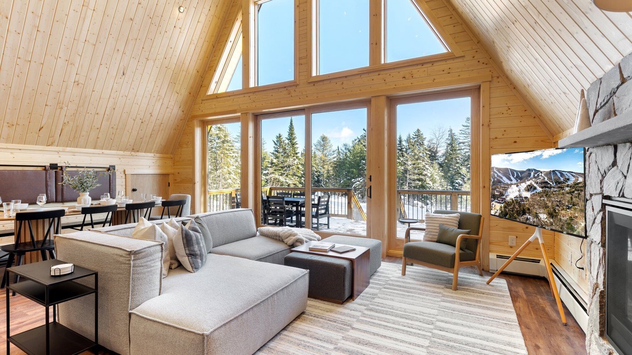 Photo of Livingroom in Bethel