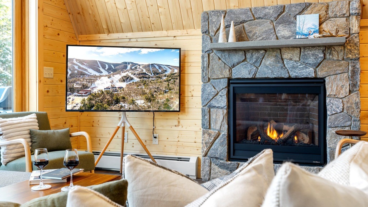 Photo of Livingroom in Bethel