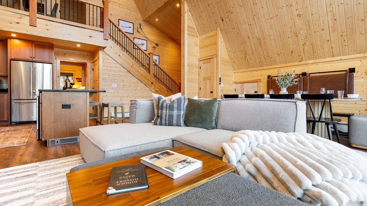 Photo of Livingroom in Bethel