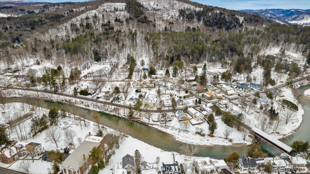 Photo of Outdoor in Woodstock