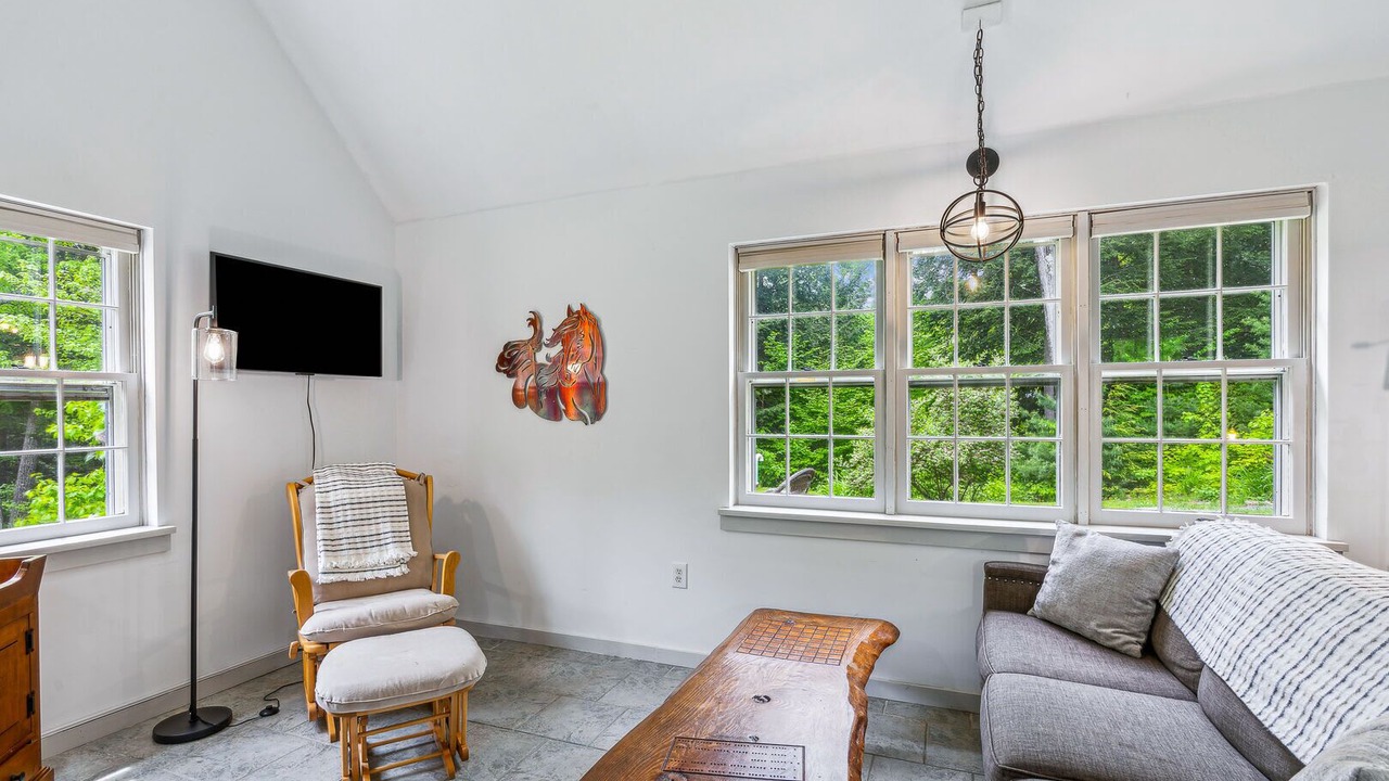 Photo of Livingroom in Reading