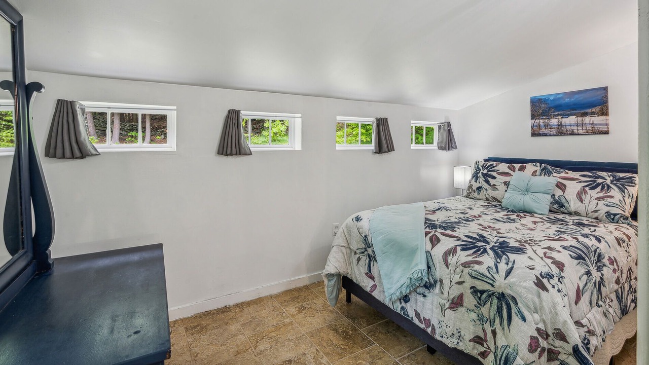 Photo of Bedroom in Reading