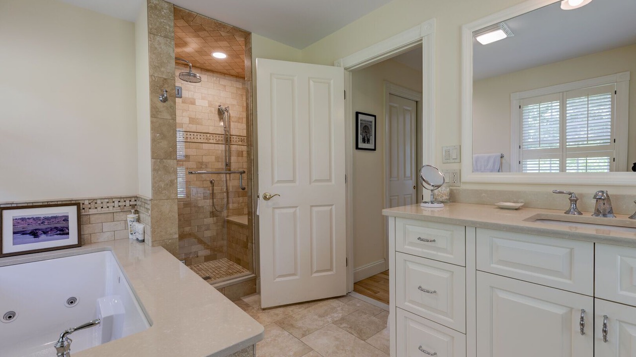 Photo of Bathroom in West Hartford