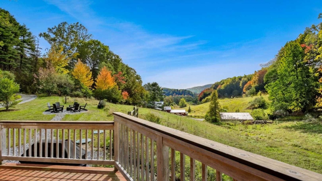 Photo of Outdoor in Woodstock