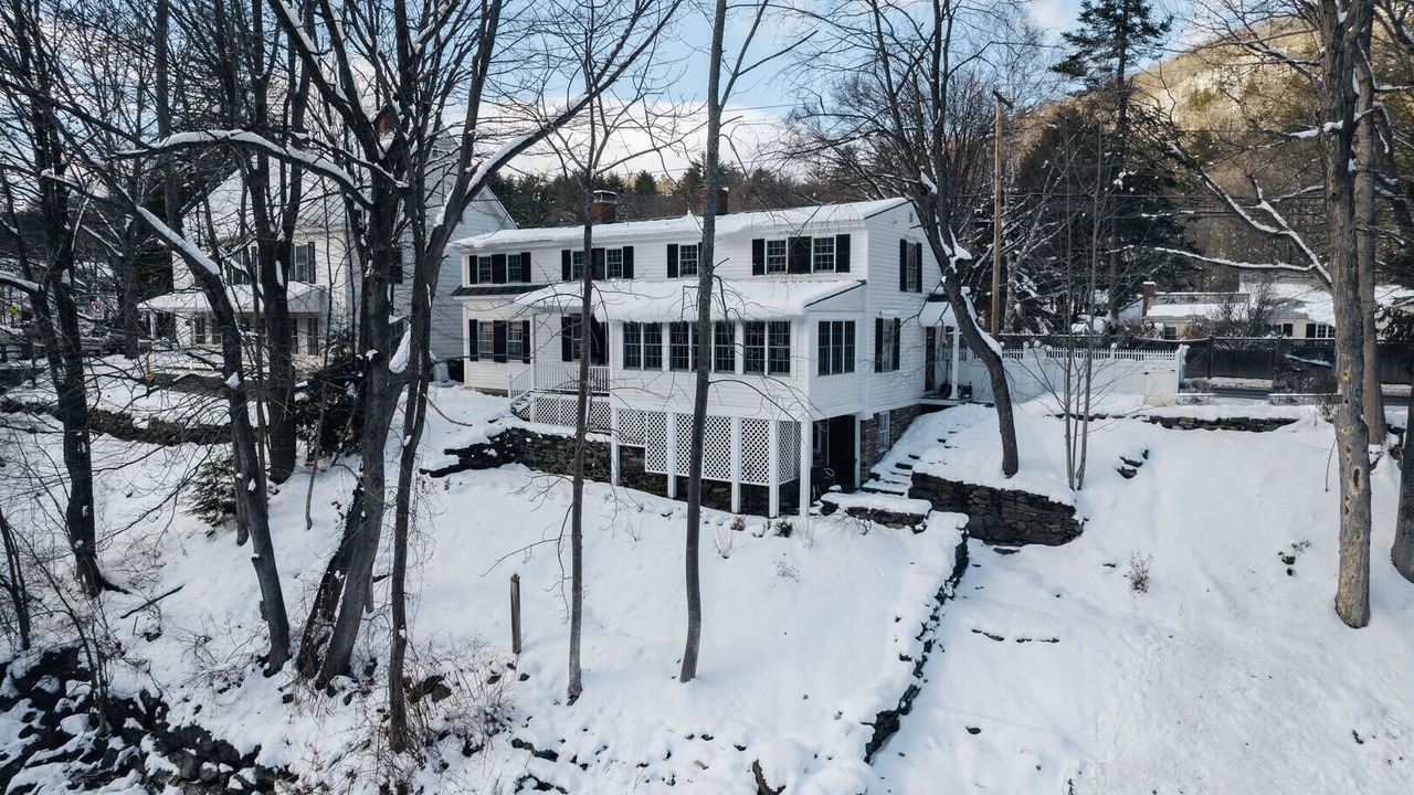 Photo of Outdoor in Woodstock