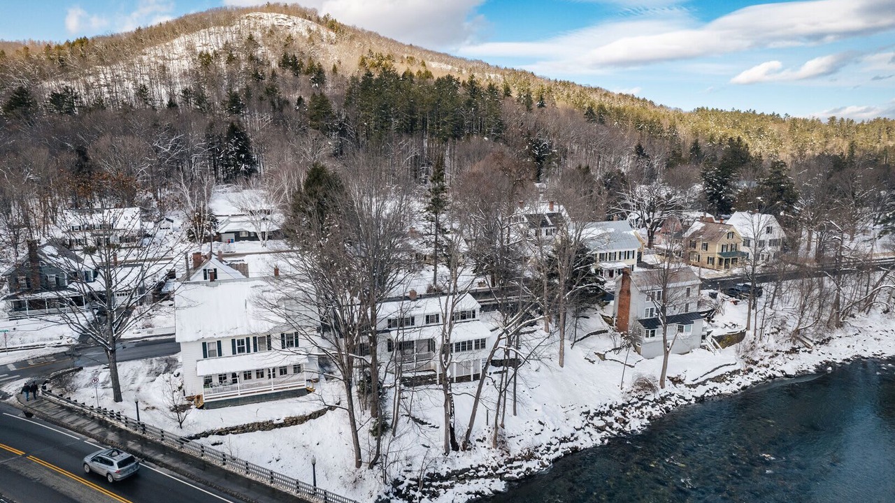 Photo of Outdoor in Woodstock