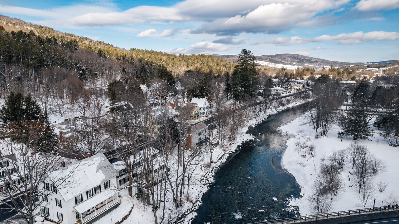 Photo of Outdoor in Woodstock