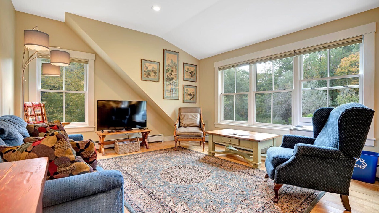Photo of Livingroom in Hartland