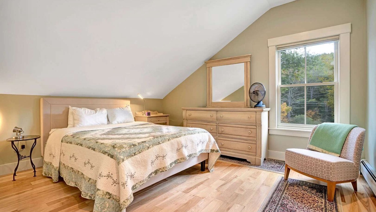 Photo of Bedroom in Hartland