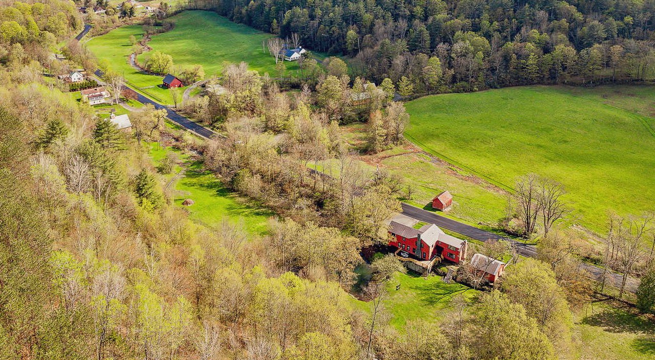 Photo of Outdoor in South Pomfret