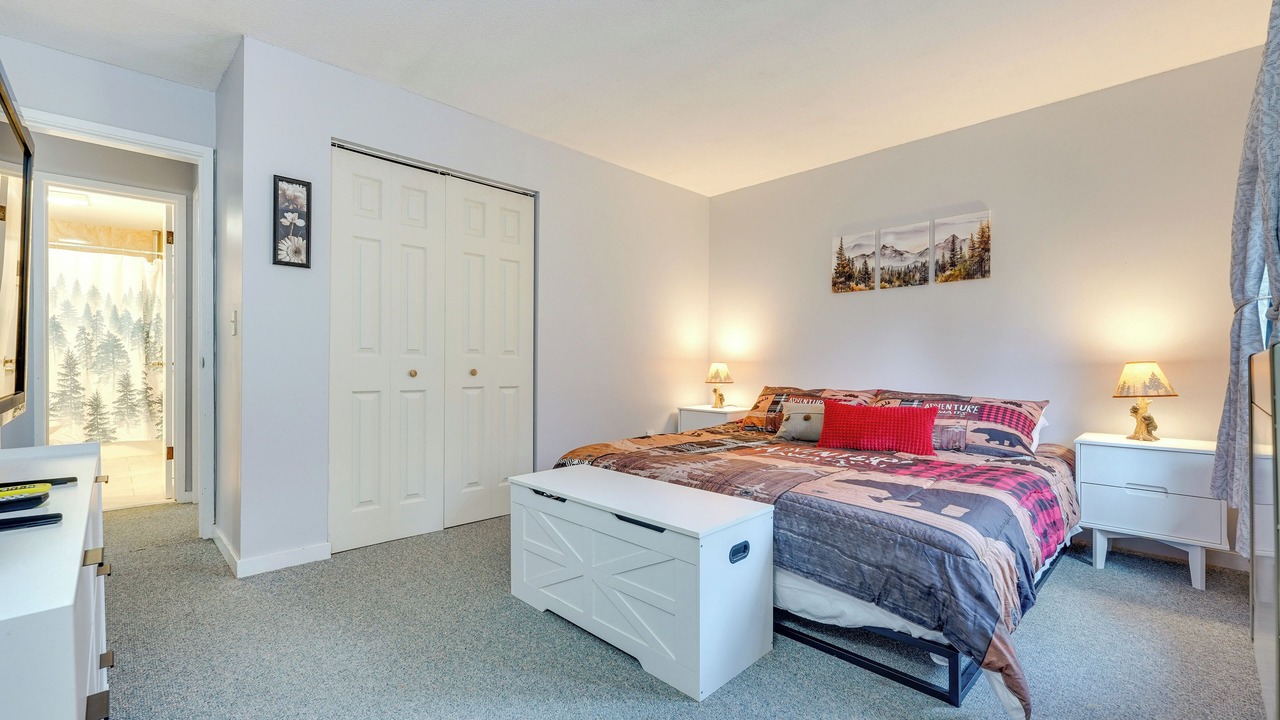 Photo of Bedroom in Mendon