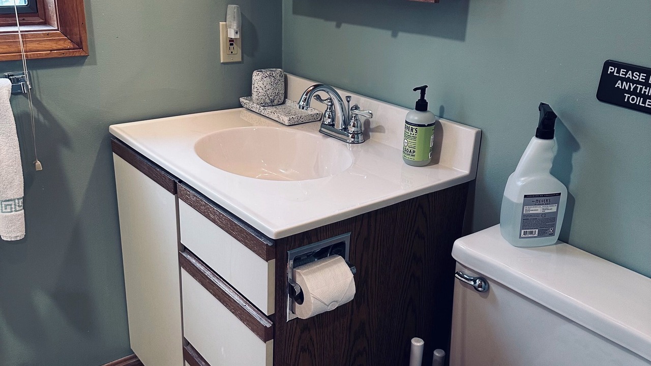 Photo of Bathroom in Thornton