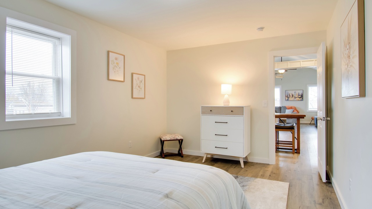 Photo of Bedroom in Oswego