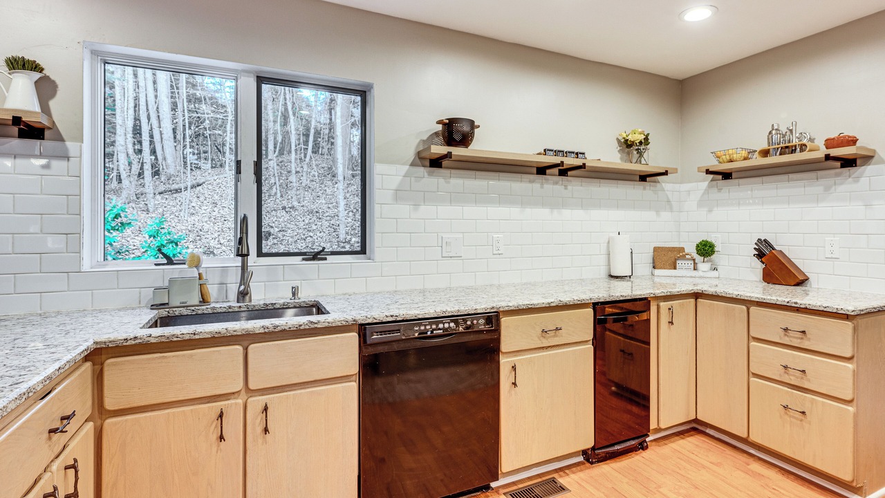 Photo of Kitchen in Campton