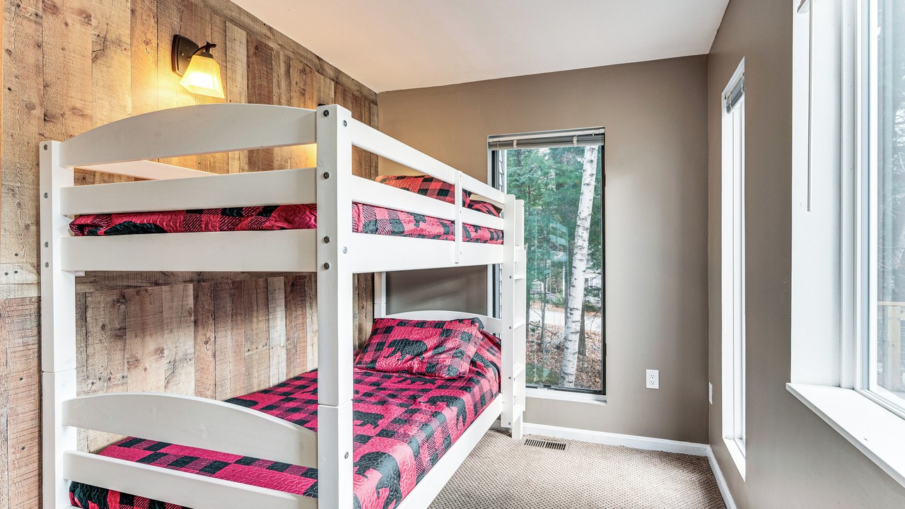 Photo of Bedroom in Campton