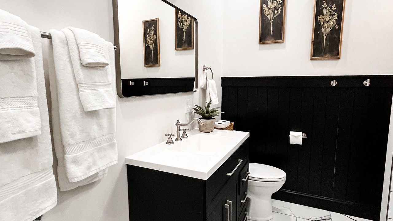 Photo of Bathroom in Low Moor