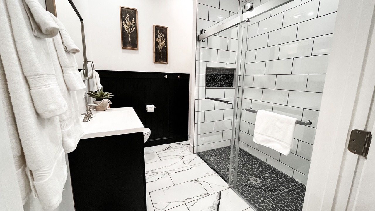 Photo of Bathroom in Low Moor