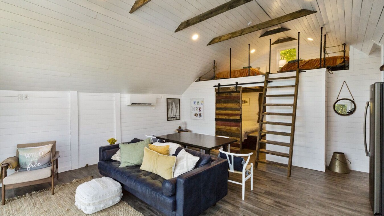 Photo of Livingroom in Newbury