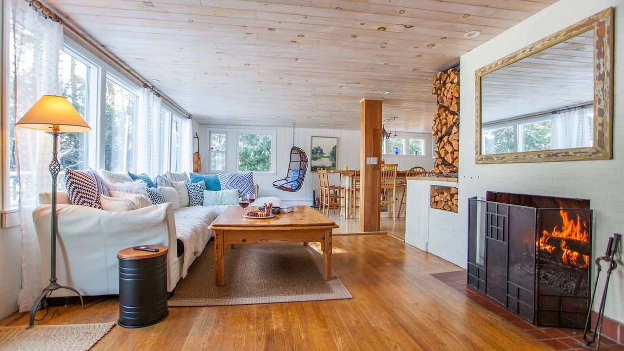 Photo of Livingroom in New London