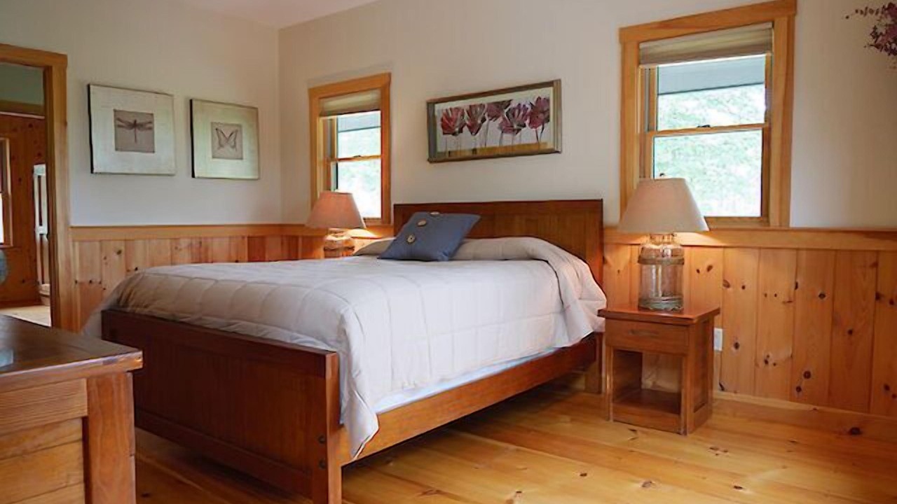 Photo of Bedroom in Weare