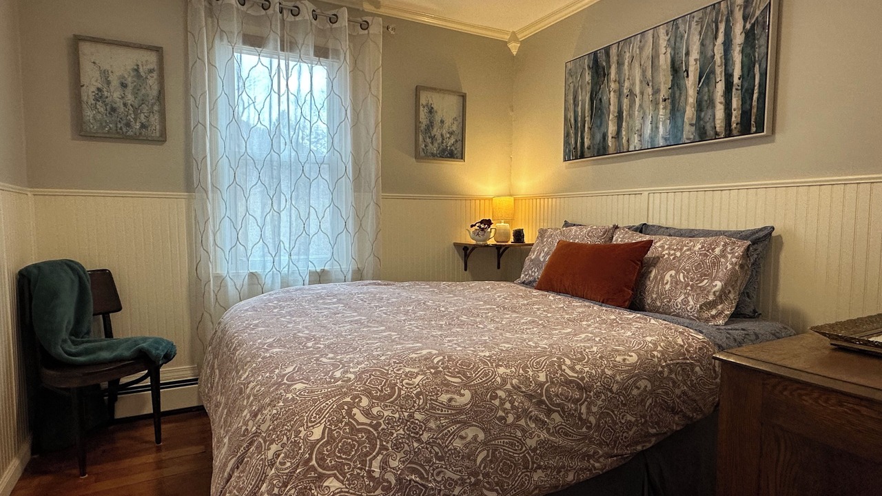 Photo of Bedroom in Phoenicia