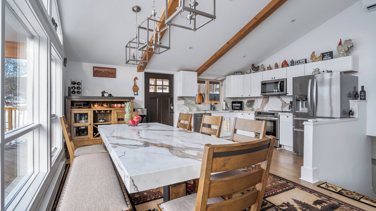 Photo of Livingroom in Jewett