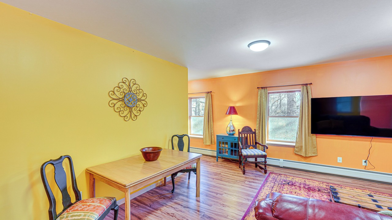 Photo of Livingroom in Hyde Park
