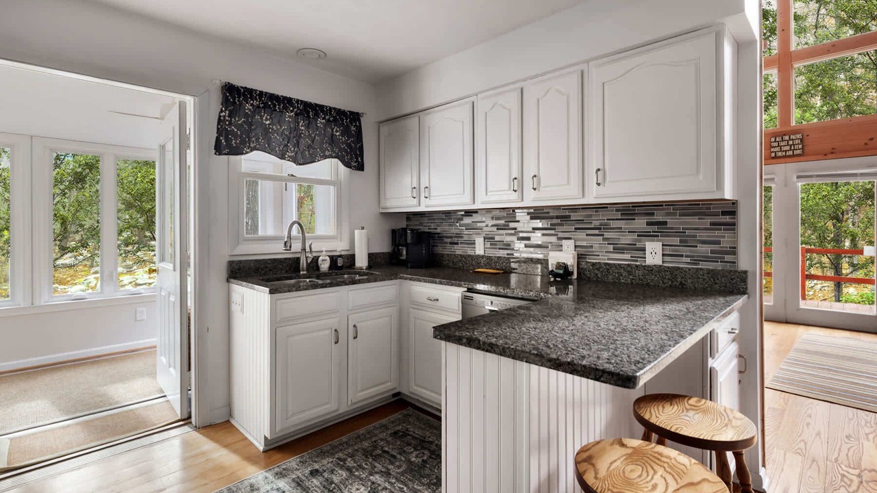 Photo of Kitchen in Hedgesville