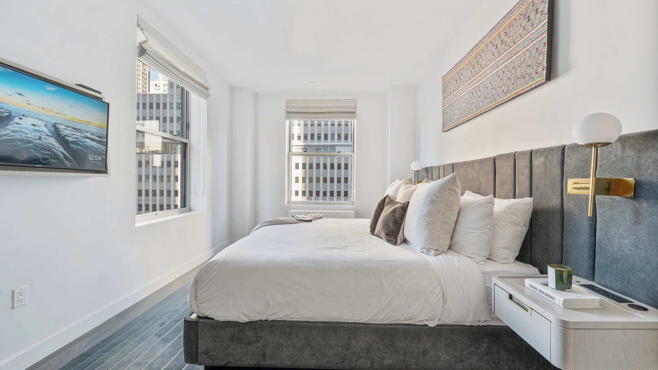 Photo of Bedroom in Financial District