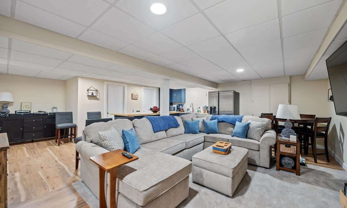 Photo of Livingroom in Barrington