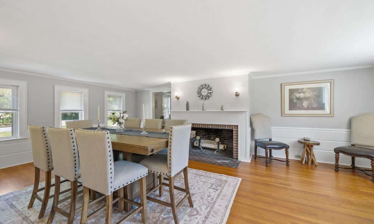 Photo of Livingroom in Concord