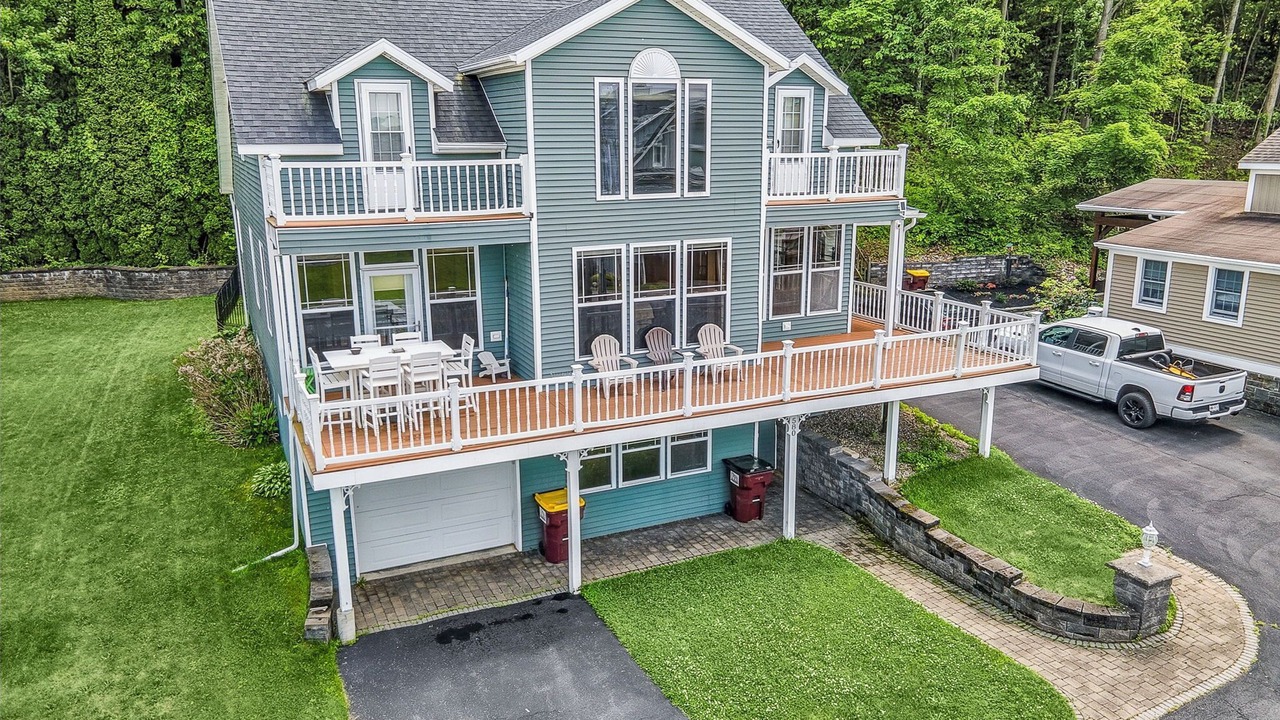 Photo of Outdoor in Saratoga Springs