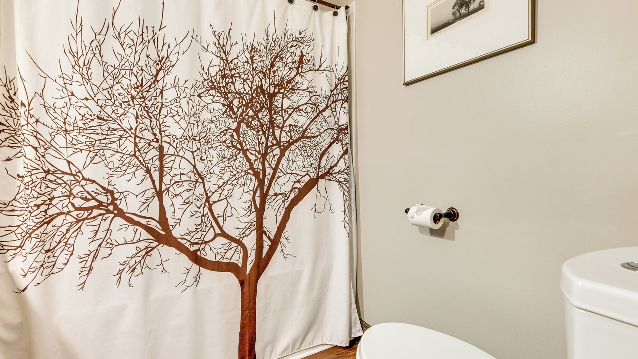 Photo of Bathroom in Roxbury