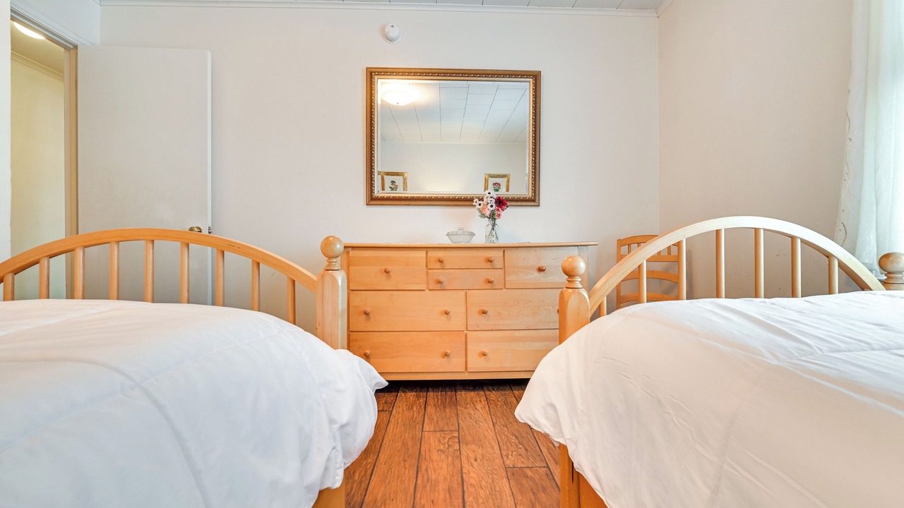 Photo of Bedroom in North Creek