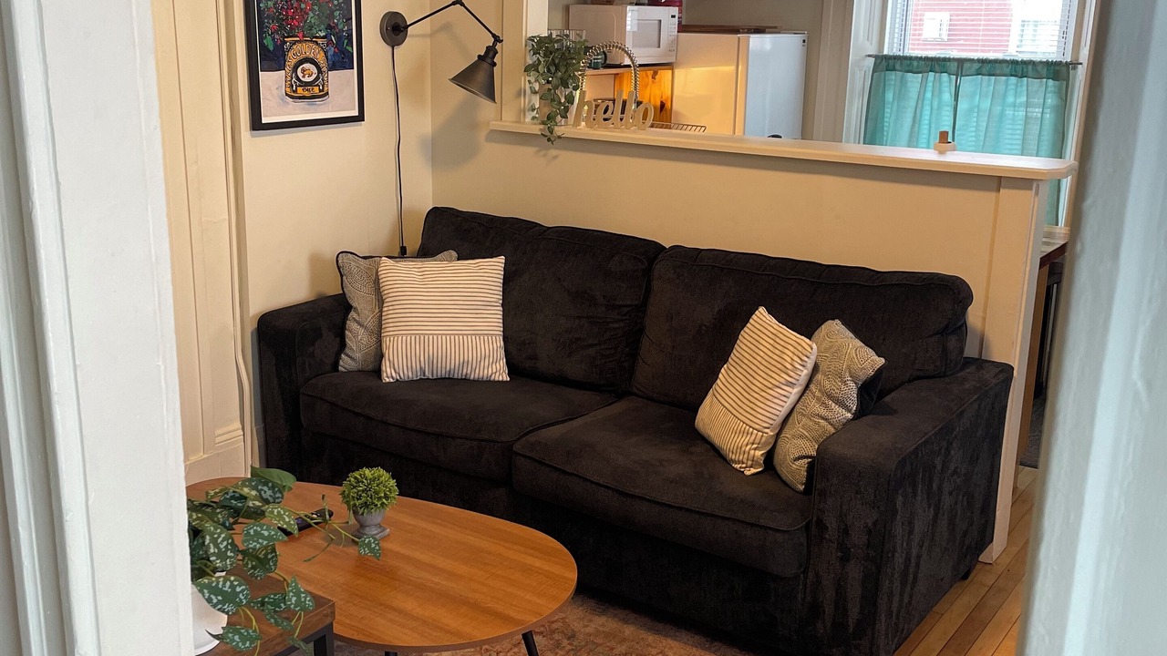 Photo of Livingroom in Old North End