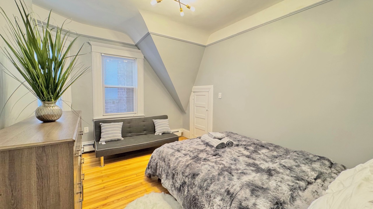 Photo of Bedroom in Weehawken