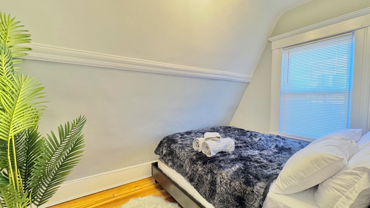 Photo of Bedroom in Weehawken