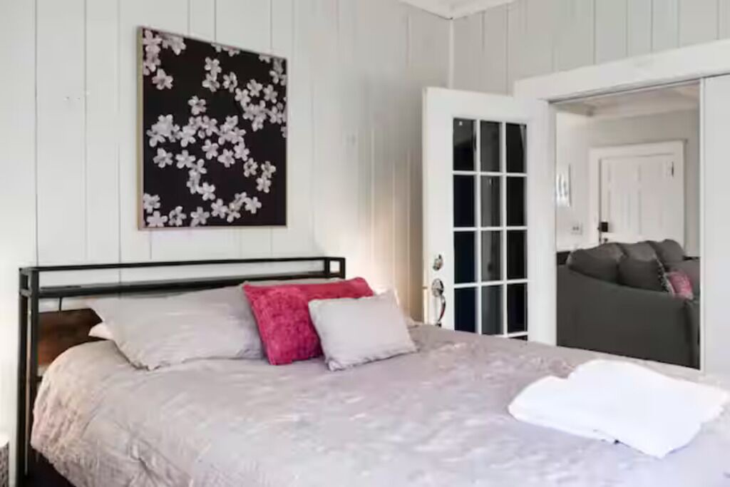 Photo of Bedroom in Watkins Glen