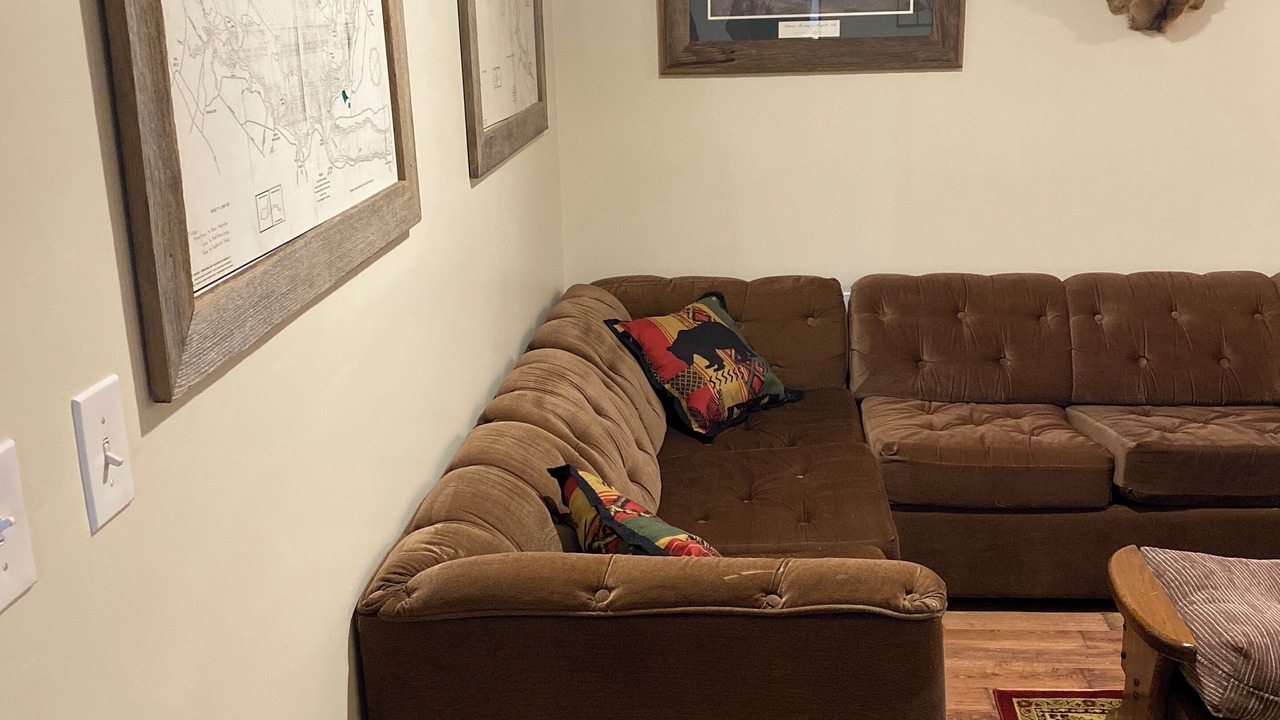 Photo of Livingroom in Mayfield