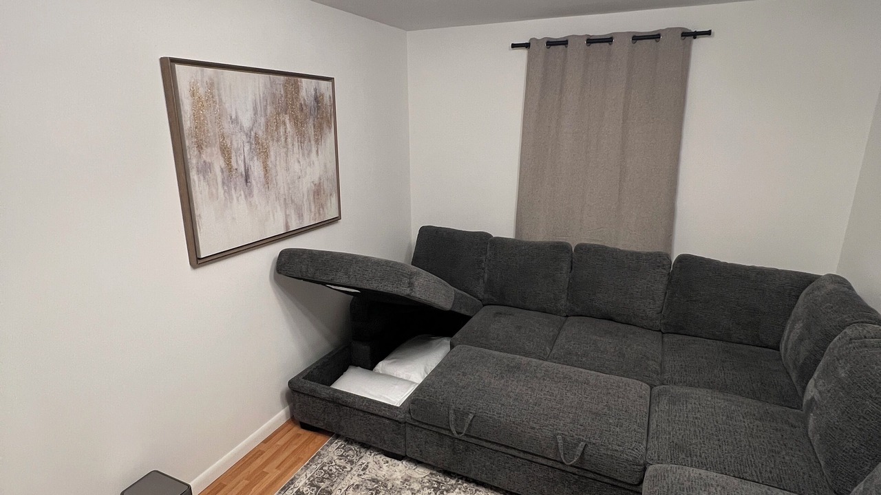 Photo of Livingroom in Valley Stream