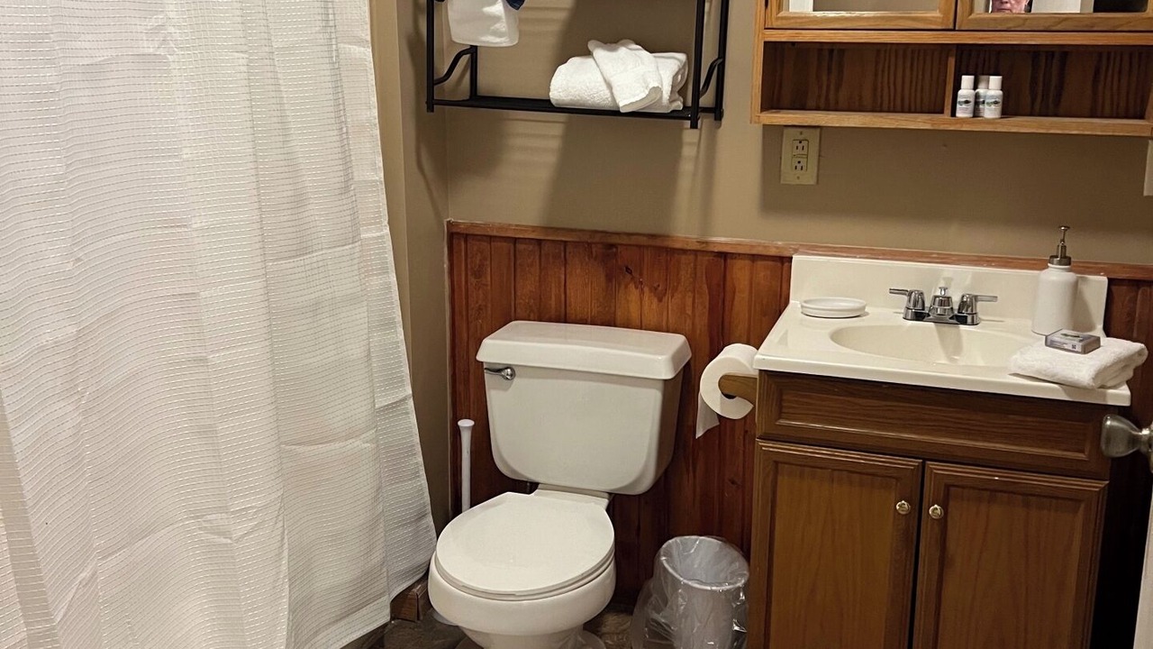 Photo of Bathroom in Hico