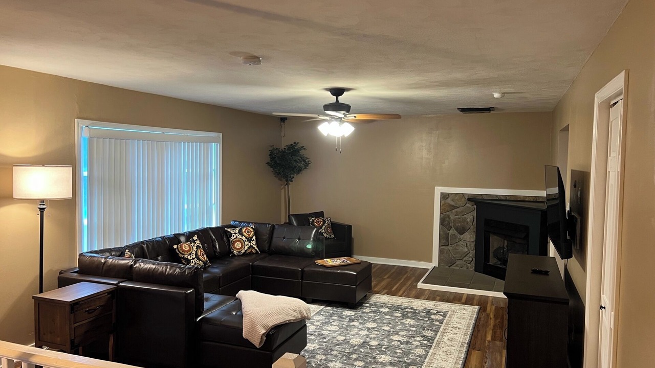 Photo of Livingroom in Hico