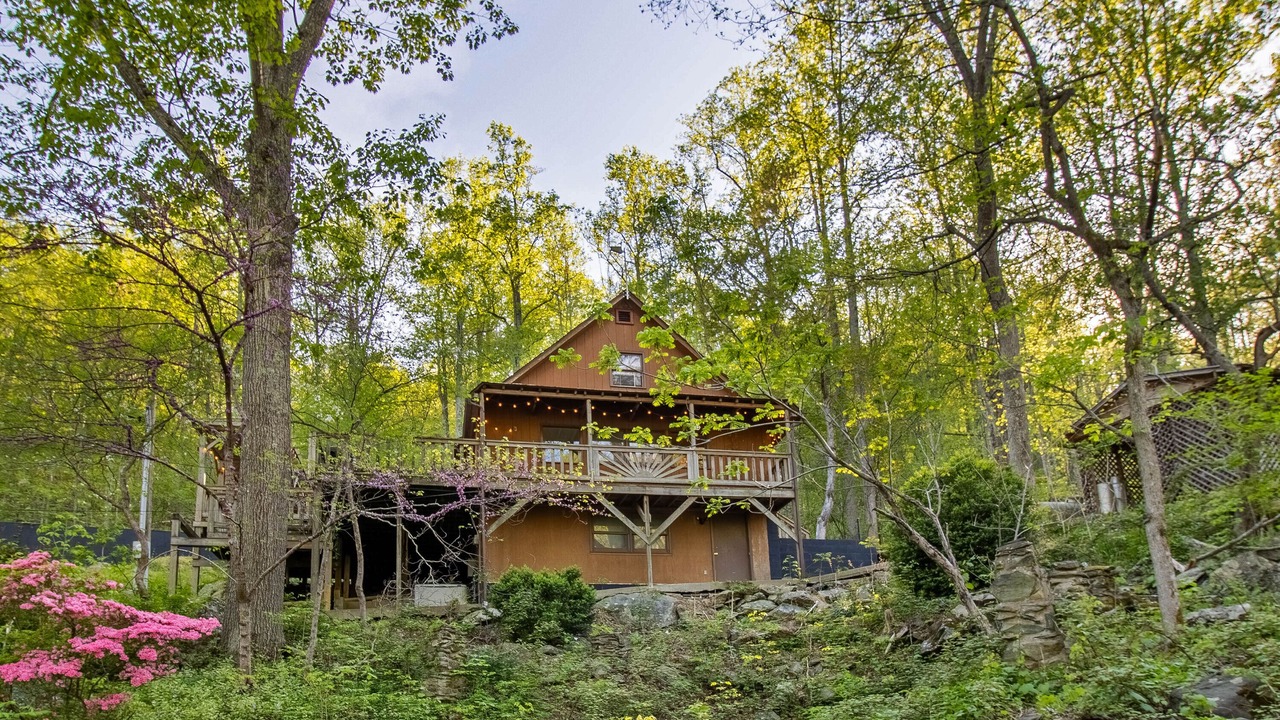 Photo of Outdoor in Hood