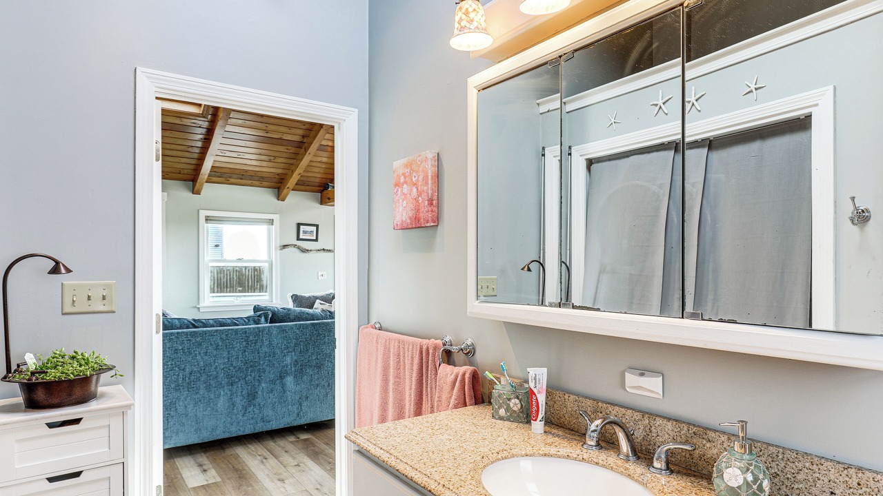 Photo of Bathroom in Seabrook